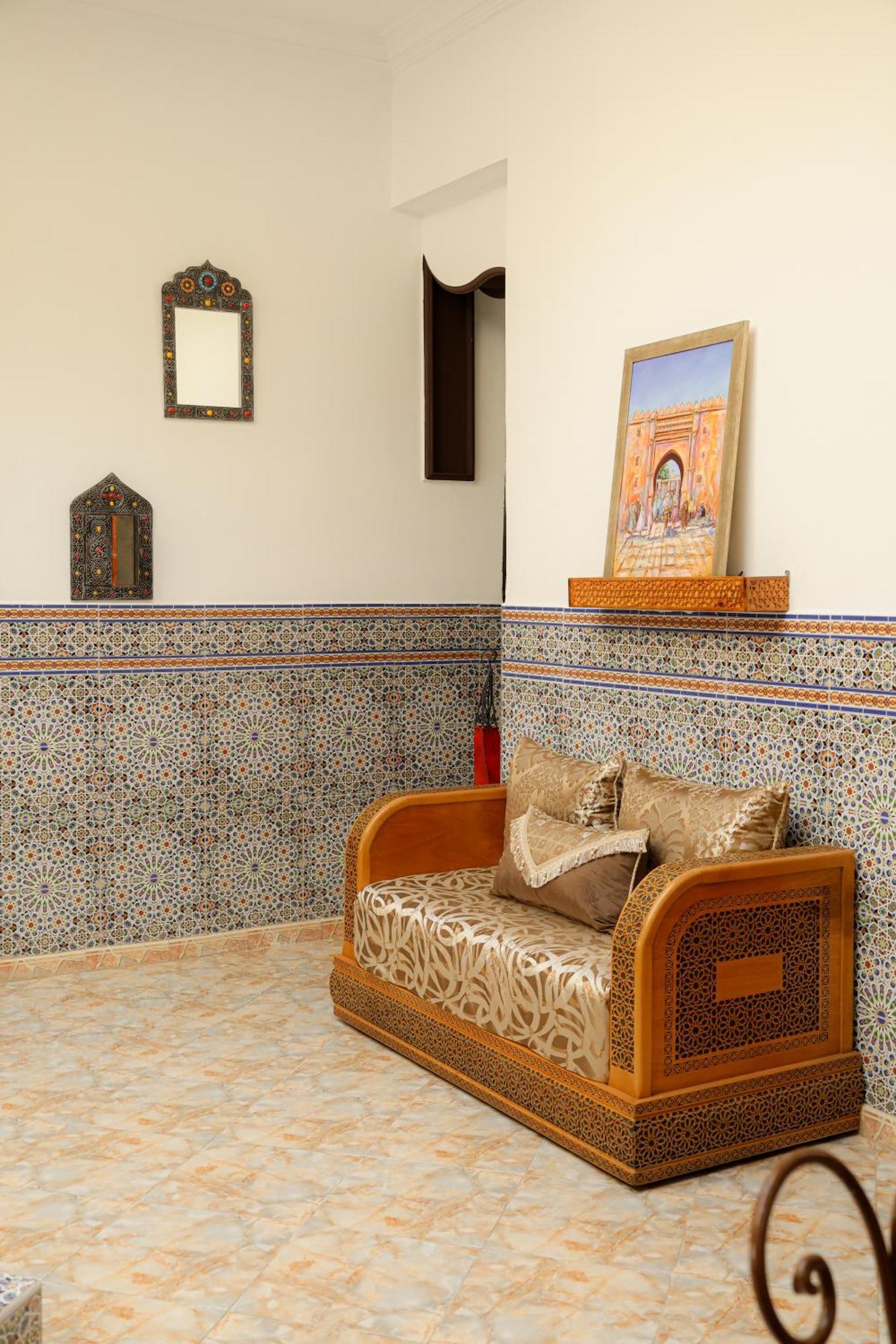 Riad Dar Al Fassia 우즈다 외부 사진